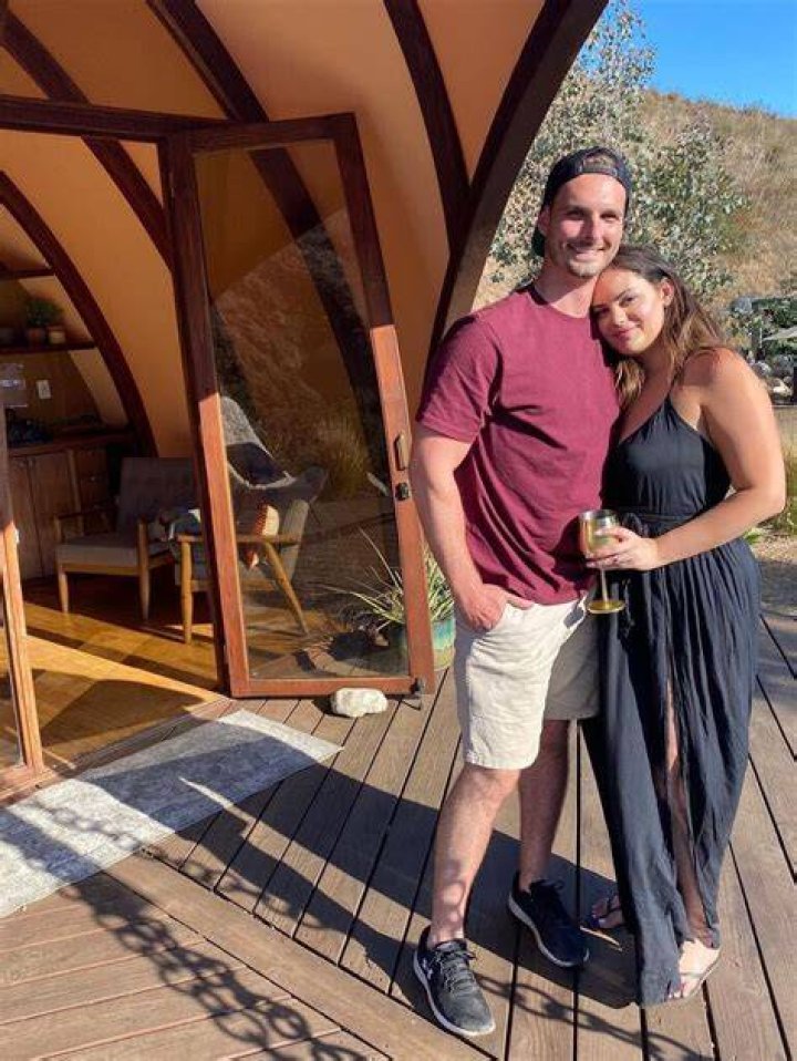 Are Alexa and Brandon a couple?