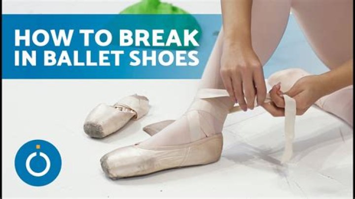 Are ballet shoes supposed to be tight?