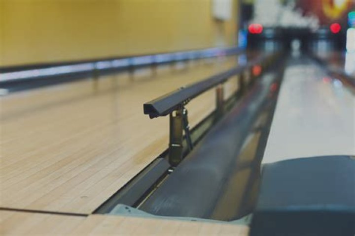 Are bowling bumpers automatic?