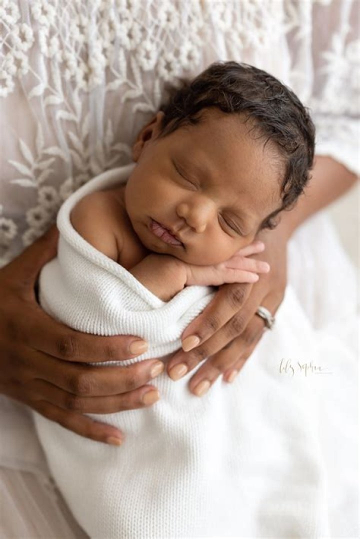 Are boy babies fussier?