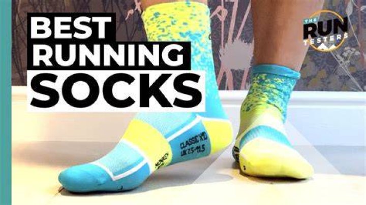 Are cotton socks good for running?