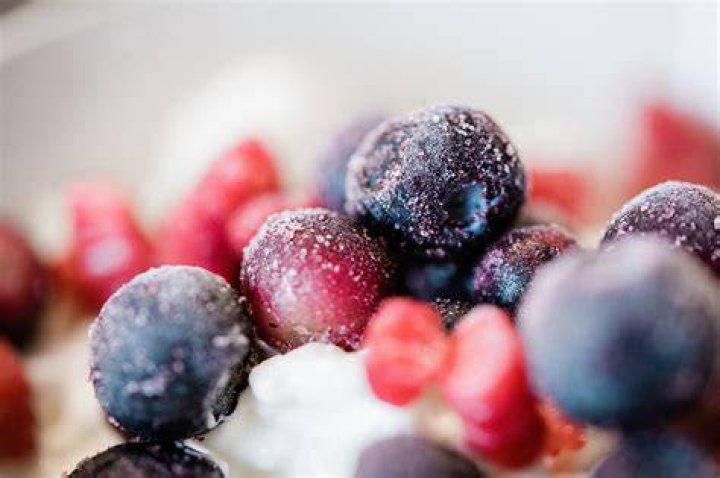 Are frozen blueberries as healthy as fresh?