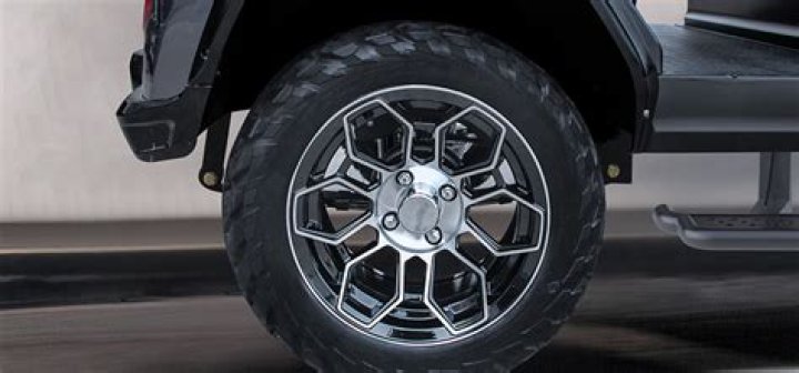 Are golf cart tires tubeless?