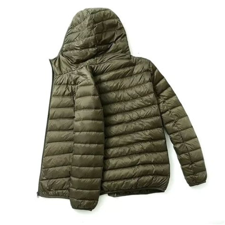 Are goose down jackets windproof?