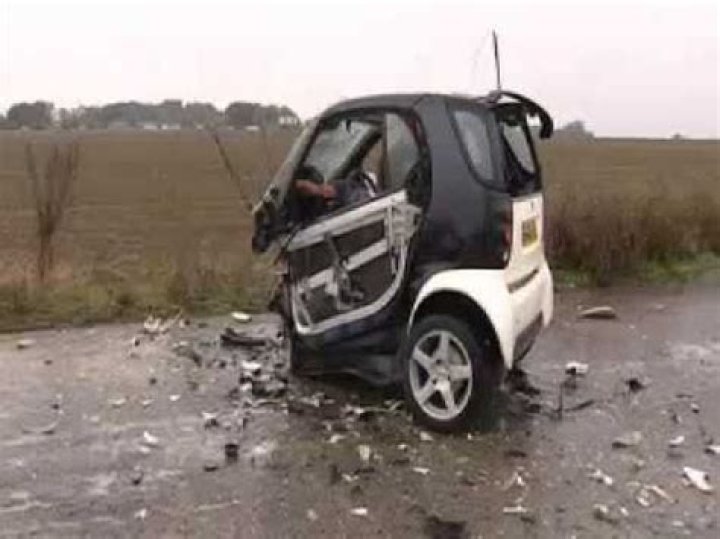 Are Smart cars Safe in accidents?