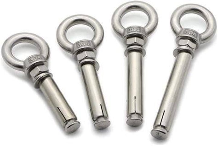 Are straight pull bolts better?