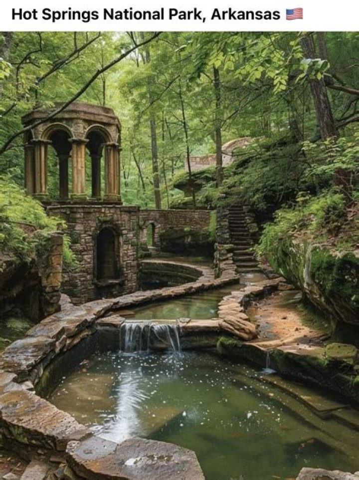 Are there actual hot springs in Arkansas?