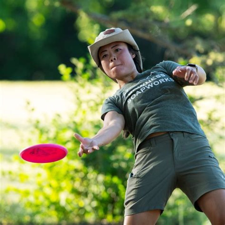 Are there any black disc golf players?