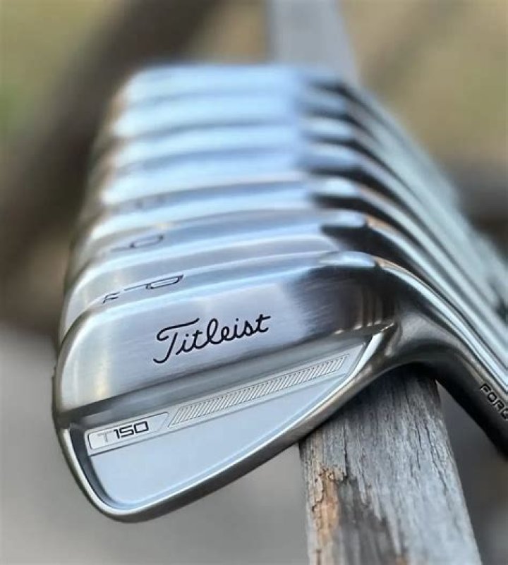 Are Titleist sm7 wedges forged?