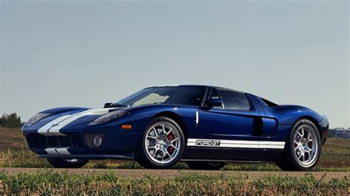 Can a Ford GT go 300 mph?