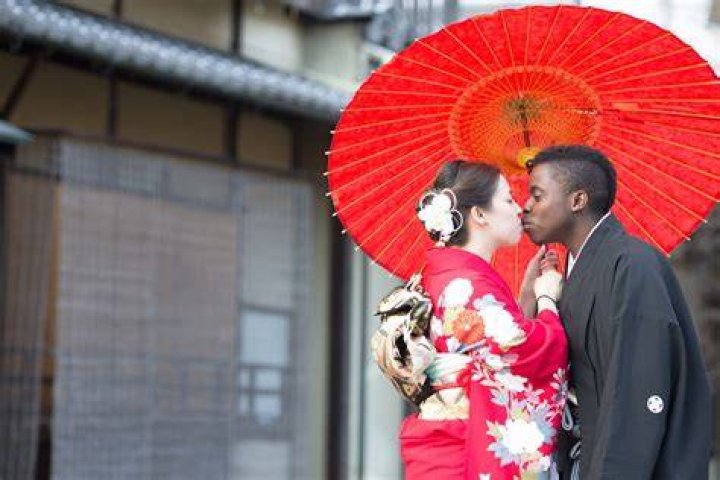 Can a foreigner get married in Japan?