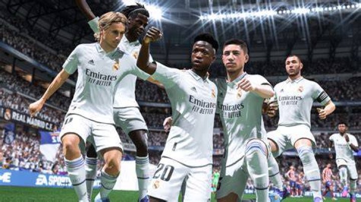 Can a player re enter a soccer game?