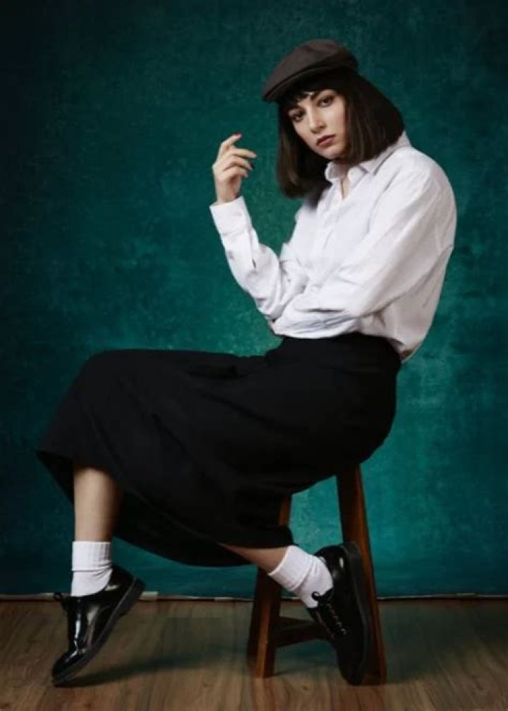 Can a portrait be full body?