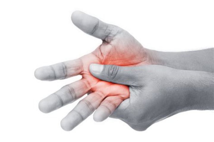 Can bowling cause carpal tunnel?