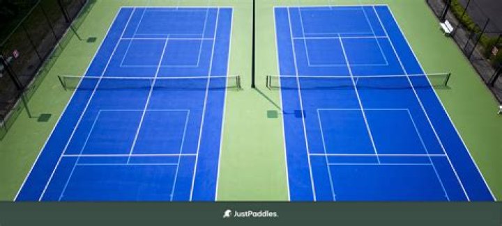 Can I play pickleball on a tennis court?
