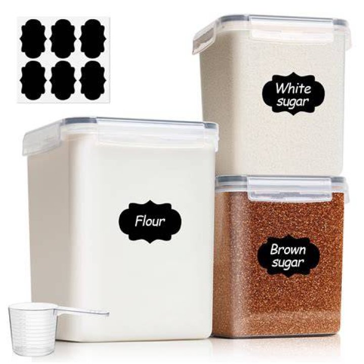 Can I store flour in a Mason jar?