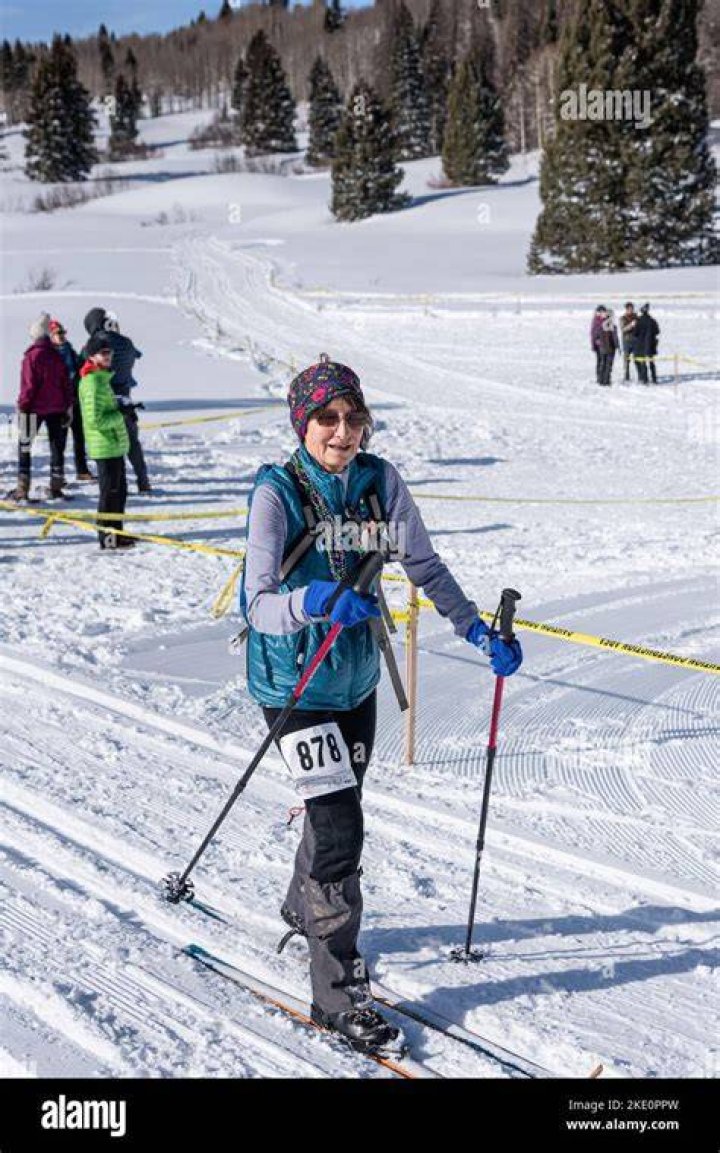 Can I use silicone spray on cross country skis?