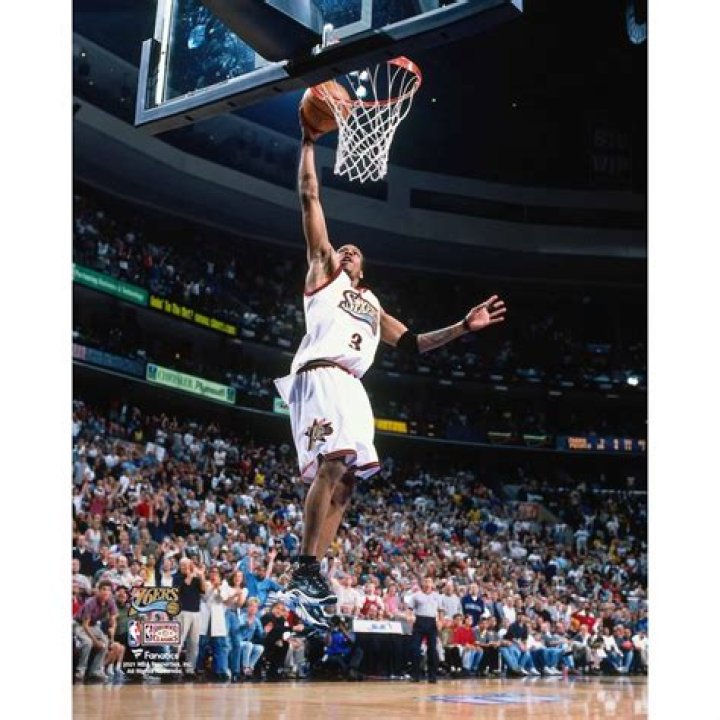 Can Iverson dunk?