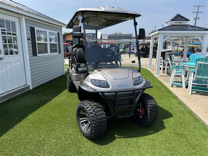 Can members use carts at Augusta?
