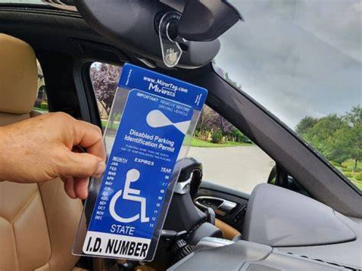 Can you be disqualified for not putting handicap on card?