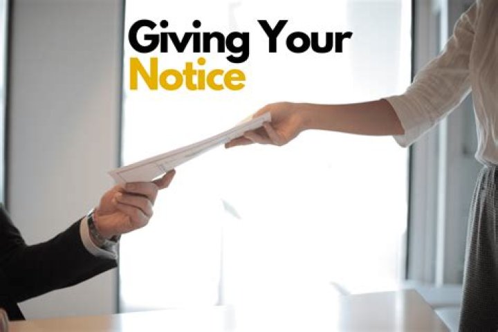Can you be sacked after handing in your notice UK?