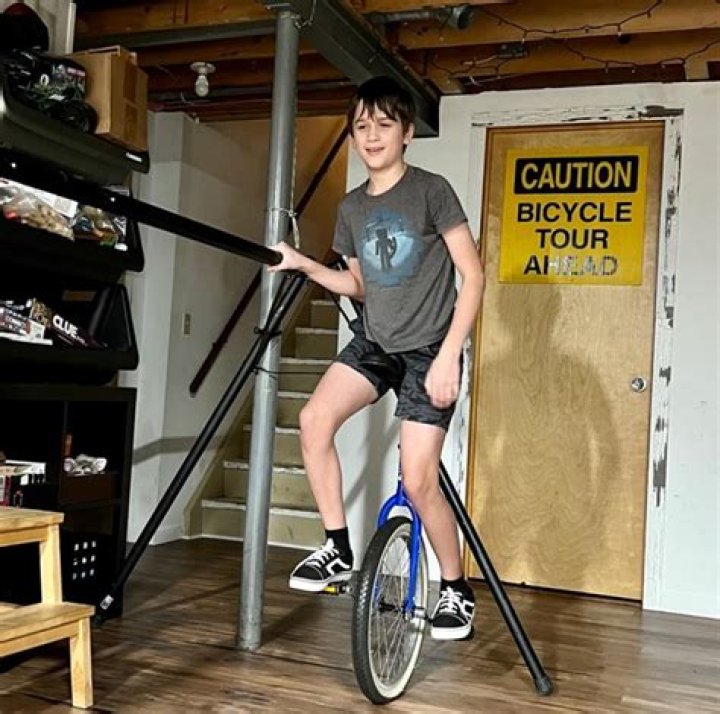 Can you coast on a unicycle?