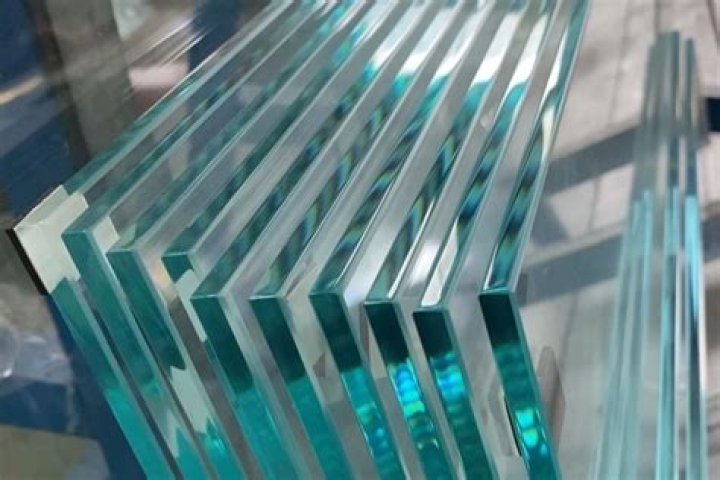 Can you cut tempered glass with tile saw?
