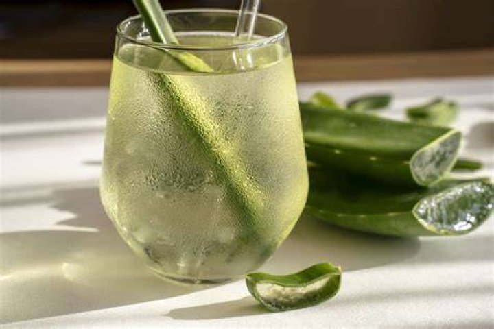 Can you drink aloe vera juice on an empty stomach?