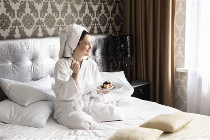 Can you live permanently in a hotel?