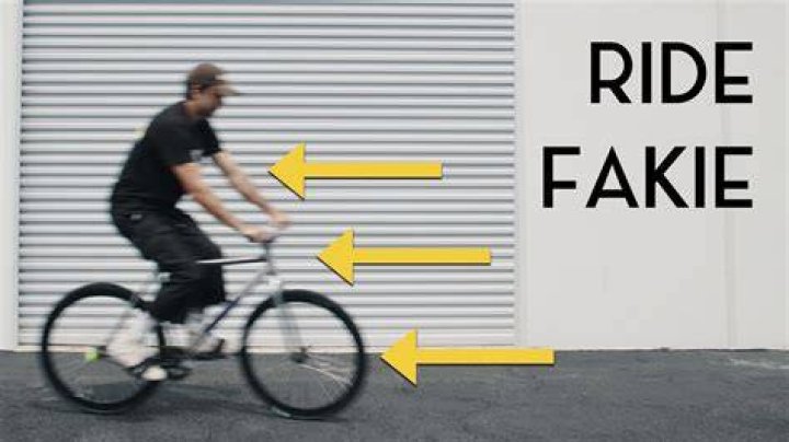 Can you pedal backwards on a fixie?