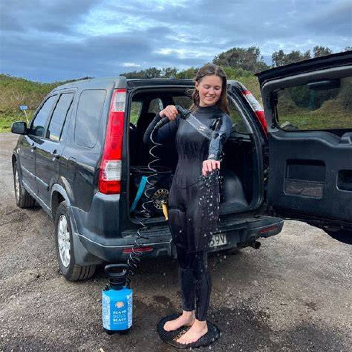 Can you put wetsuit in washing machine?