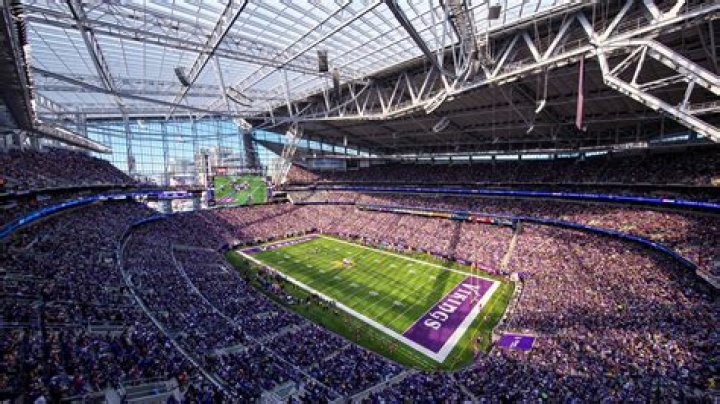 Can you smoke at US Bank stadium?