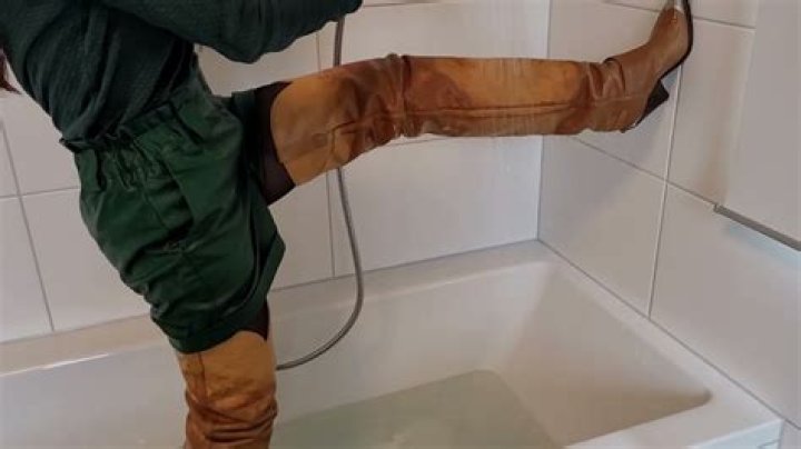 Can you soak leather boots in water?