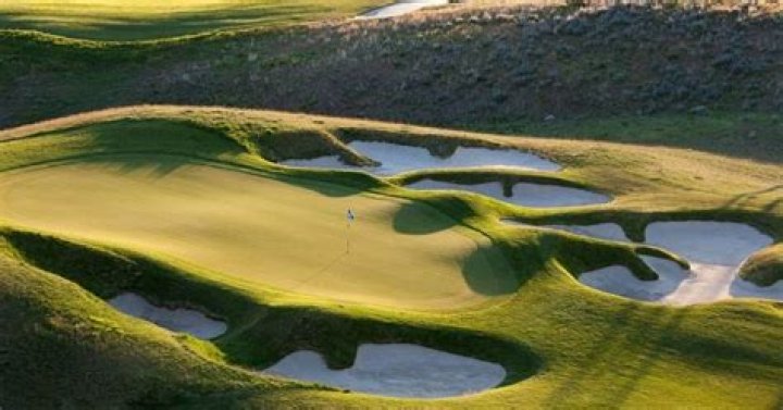 Can you use range balls on a golf course?