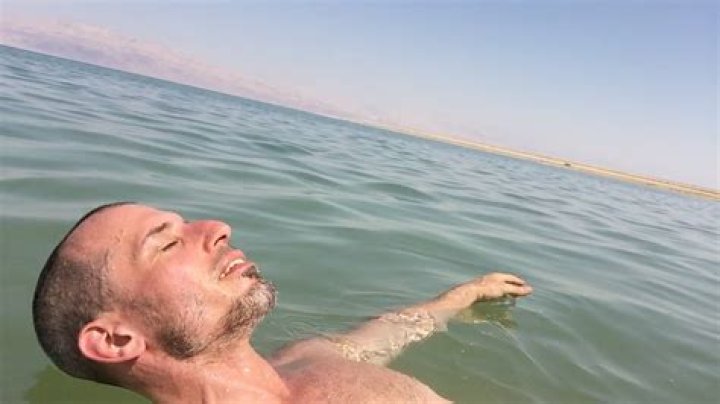Can you walk on the Dead Sea?