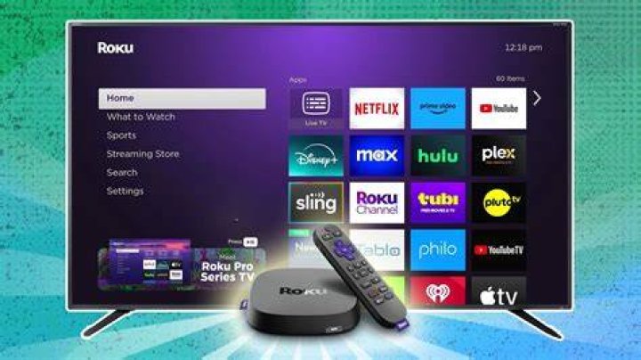 Can you watch YouTube on a smart TV without internet?
