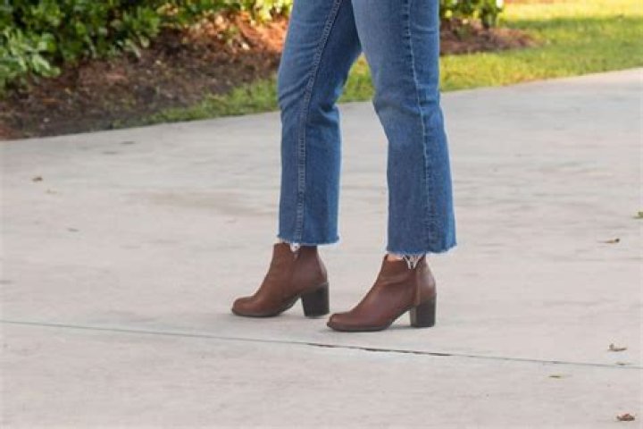 Can you wear ankle boots with jeans?
