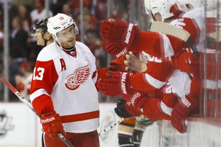 Did Datsyuk retire from KHL?
