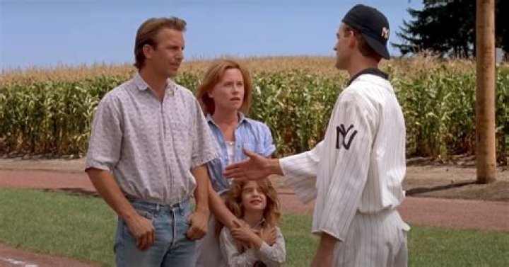 Did Kevin Costner throw out the first pitch at Field of Dreams game?