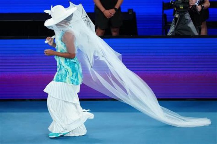 Did Naomie play Calypso?