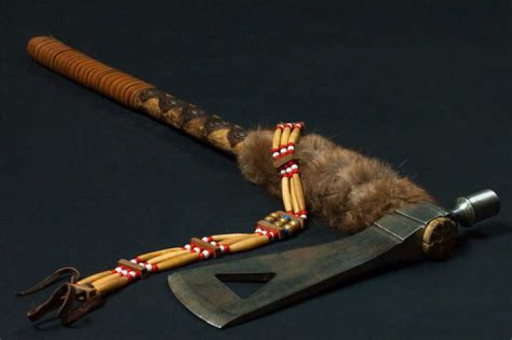 Did Native Americans invent bow?