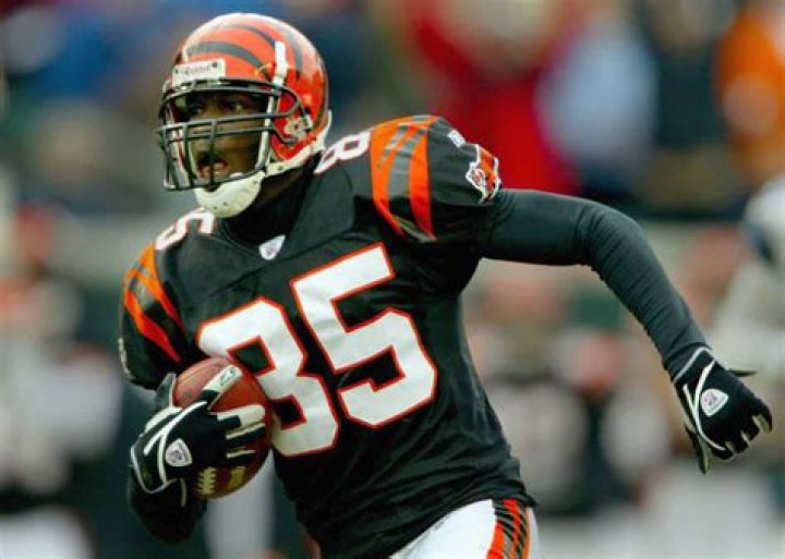 Did Ocho Cinco win?