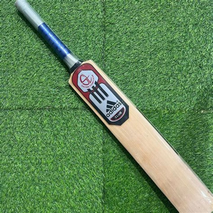 Did Shahid Afridi use Sachin's bat?