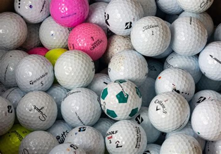 Do golf balls lose distance in winter?