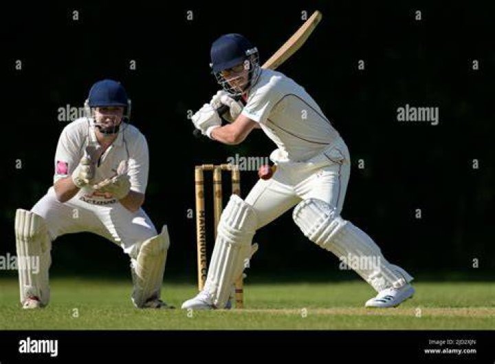 Do penalty runs go to the batsman?