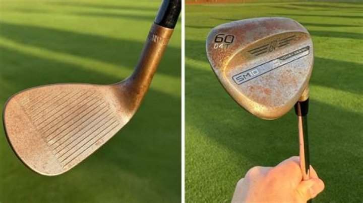 Do pros carry a gap wedge?