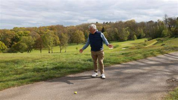 Do pros get relief from cart path?