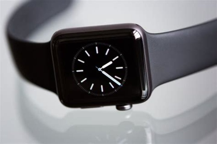 Do smart watches emit radiation?
