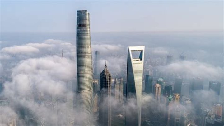 Do tall buildings sway?