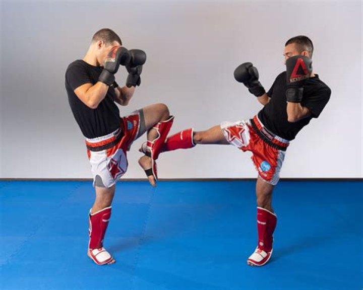 Do you grapple in kickboxing?